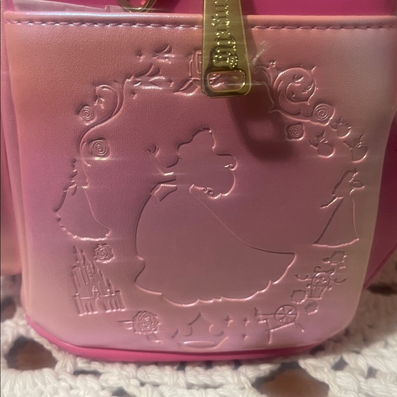 Loungefly Disney Sleeping Beauty Auroa Wedding Cake Bag/Backpack NWT - Picture 4 of 5